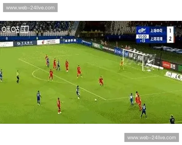 中超争议判罚回顾：裁判与球迷的博弈