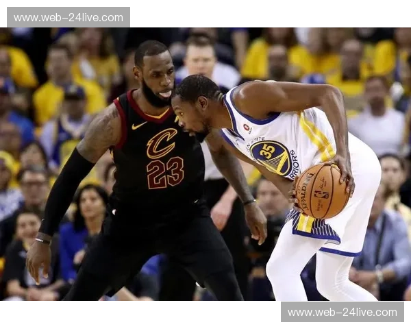 金州勇士vs菲尼克斯太阳：史诗级对决，巨星闪耀，战术博弈，不容错过的NBA巅峰之夜！